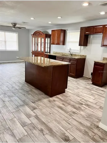 4221 Tangerine Avenue Sanford FL 32773