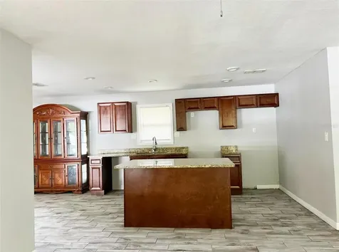 4221 Tangerine Avenue Sanford FL 32773