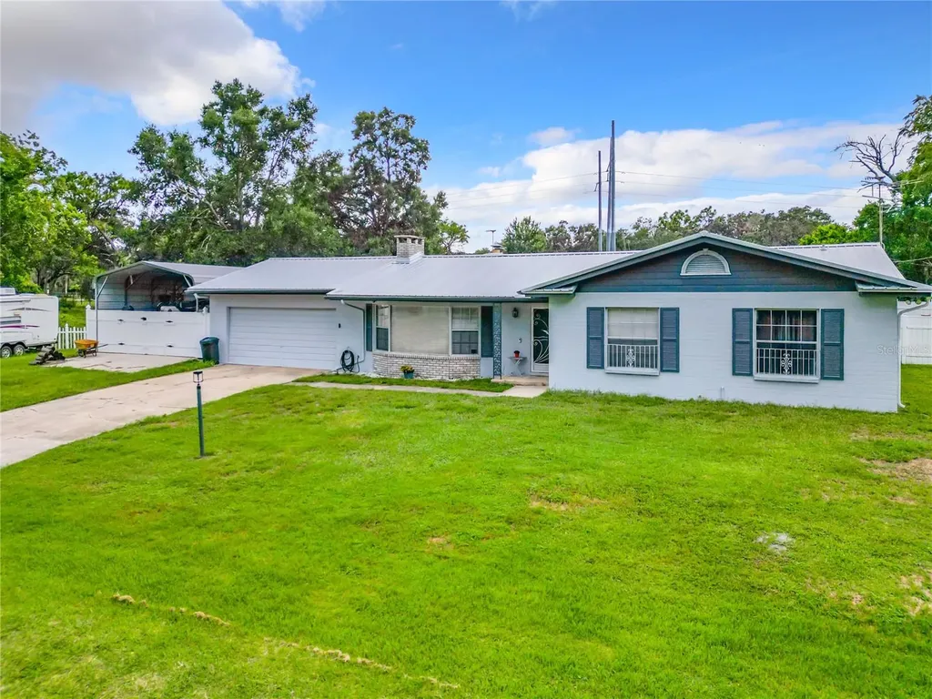 6130 Linneal Beach Drive Apopka FL 32703