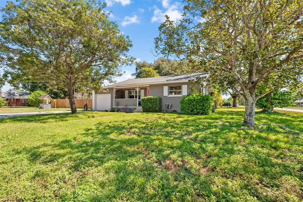 490 S Seminole Avenue Lake Alfred FL 33850