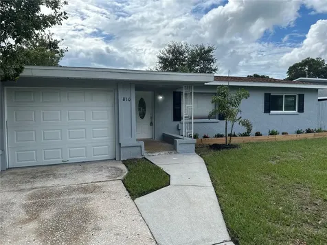 810 Helena Drive Largo FL 33770