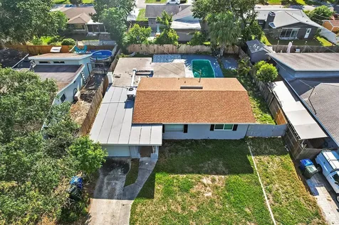 810 Helena Drive Largo FL 33770