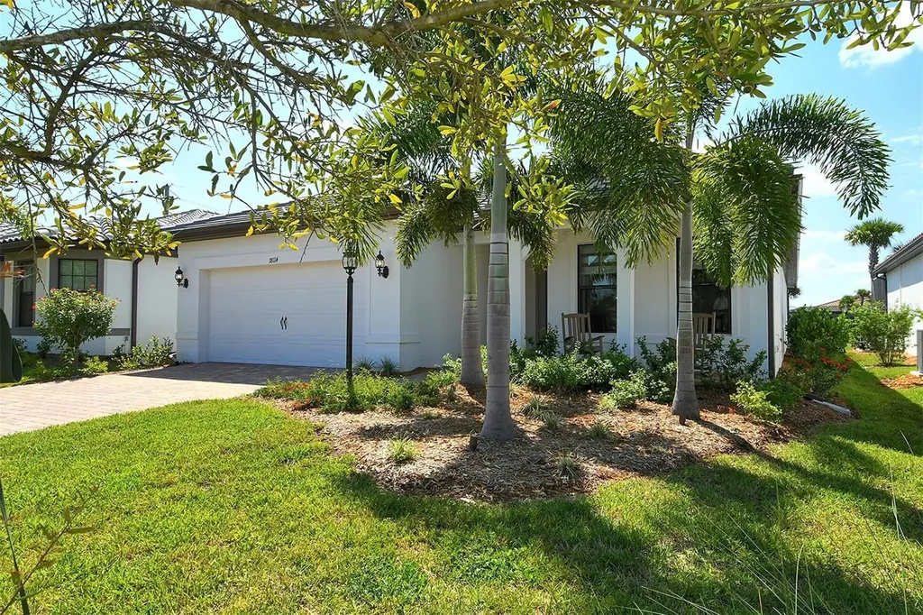 18114 Waterville Place Bradenton FL 34202