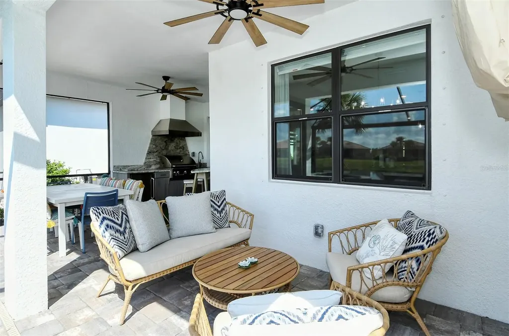 18114 Waterville Place Bradenton FL 34202
