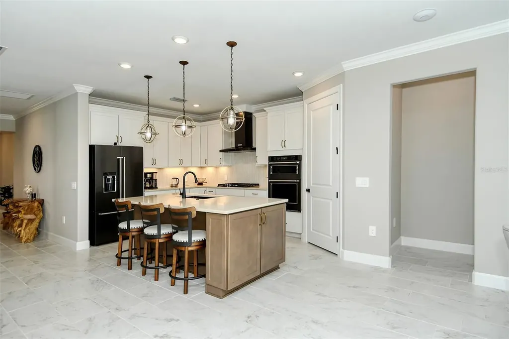 18114 Waterville Place Bradenton FL 34202