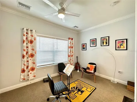 424 Regent Lane N St Petersburg FL 33701