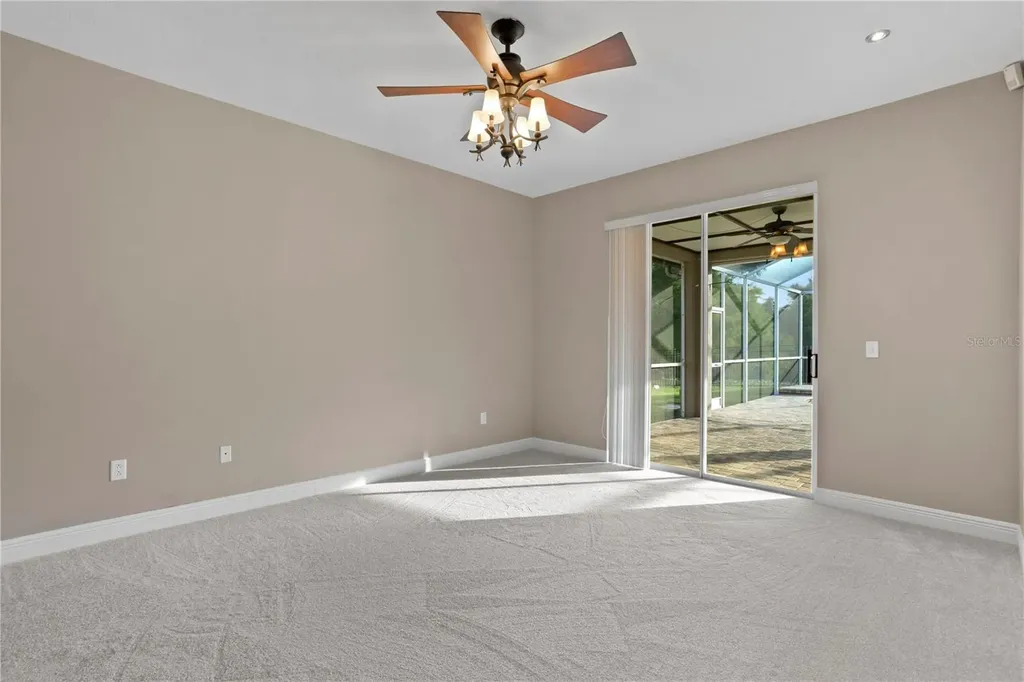 10750 Ayshire Drive Tampa FL 33626