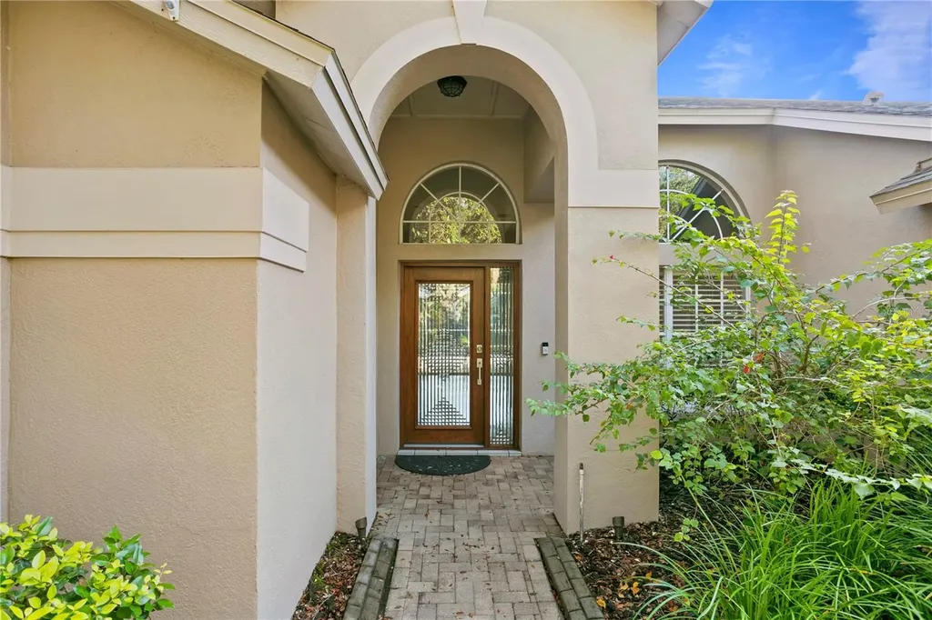 10750 Ayshire Drive Tampa FL 33626
