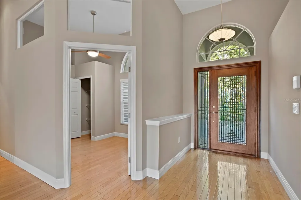 10750 Ayshire Drive Tampa FL 33626