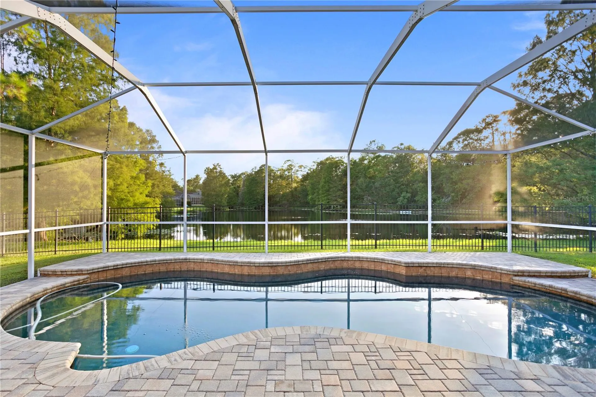 10750 Ayshire Drive Tampa FL 33626
