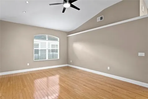 10750 Ayshire Drive Tampa FL 33626