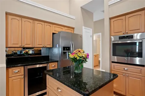 10750 Ayshire Drive Tampa FL 33626