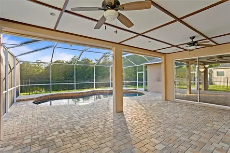 10750 Ayshire Drive Tampa FL 33626