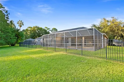 10750 Ayshire Drive Tampa FL 33626