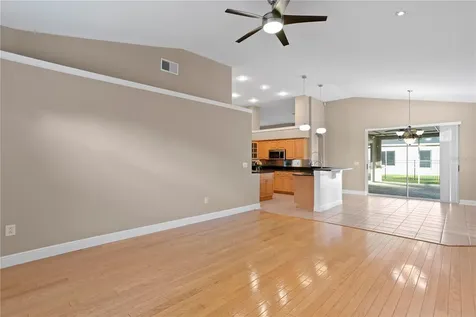 10750 Ayshire Drive Tampa FL 33626
