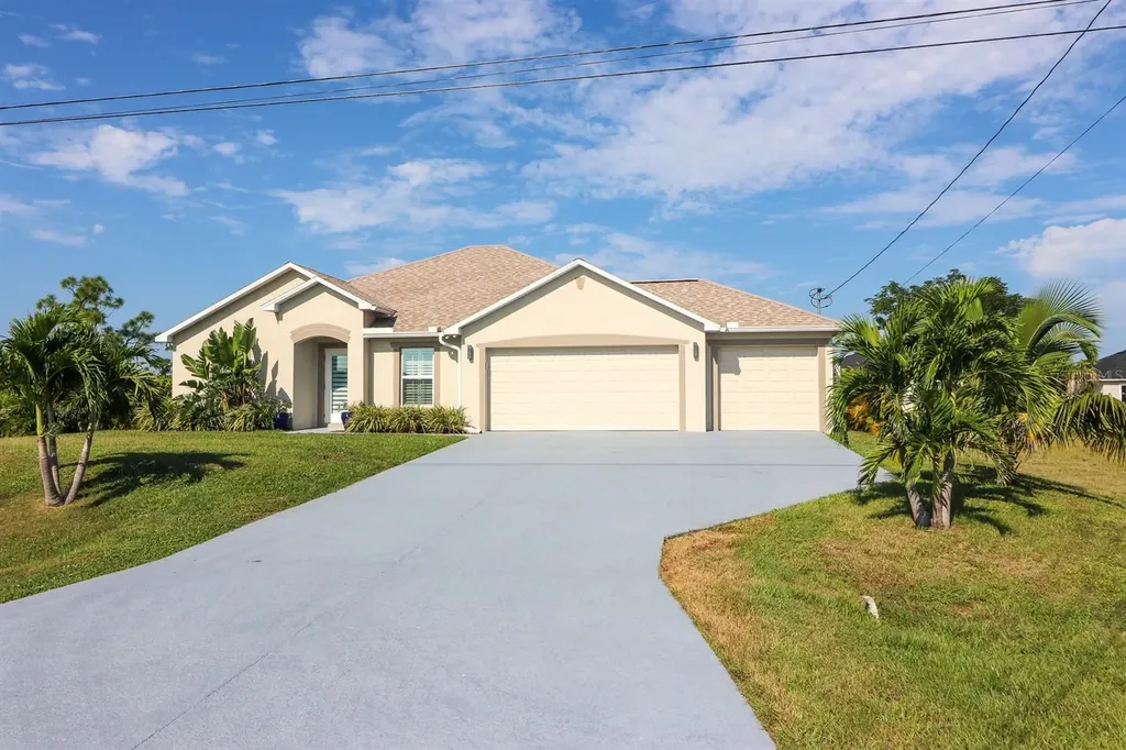 3530 NE 15th Avenue Cape Coral FL 33909