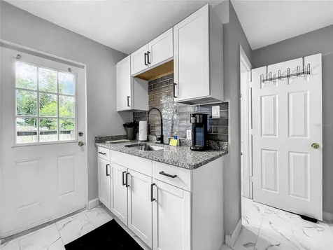 604 Mclennan Street Clearwater FL 33756