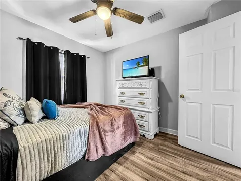 604 Mclennan Street Clearwater FL 33756