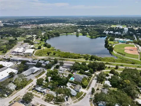 604 Mclennan Street Clearwater FL 33756