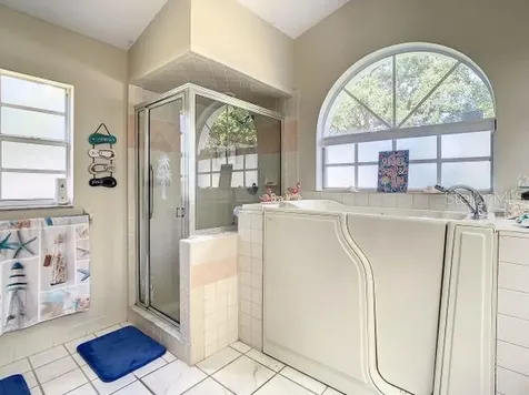6504 Huntington Drive Zephyrhills FL 33542