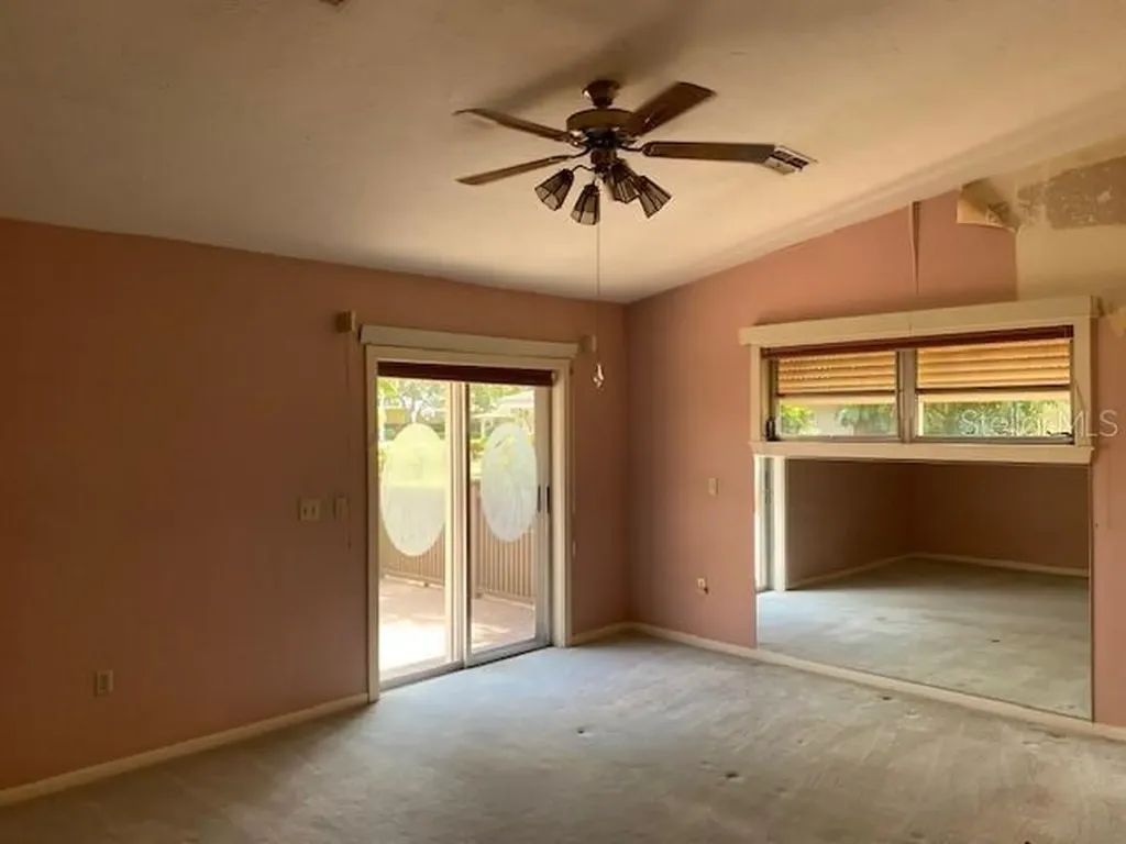 4715 7th Avenue W Bradenton FL 34209