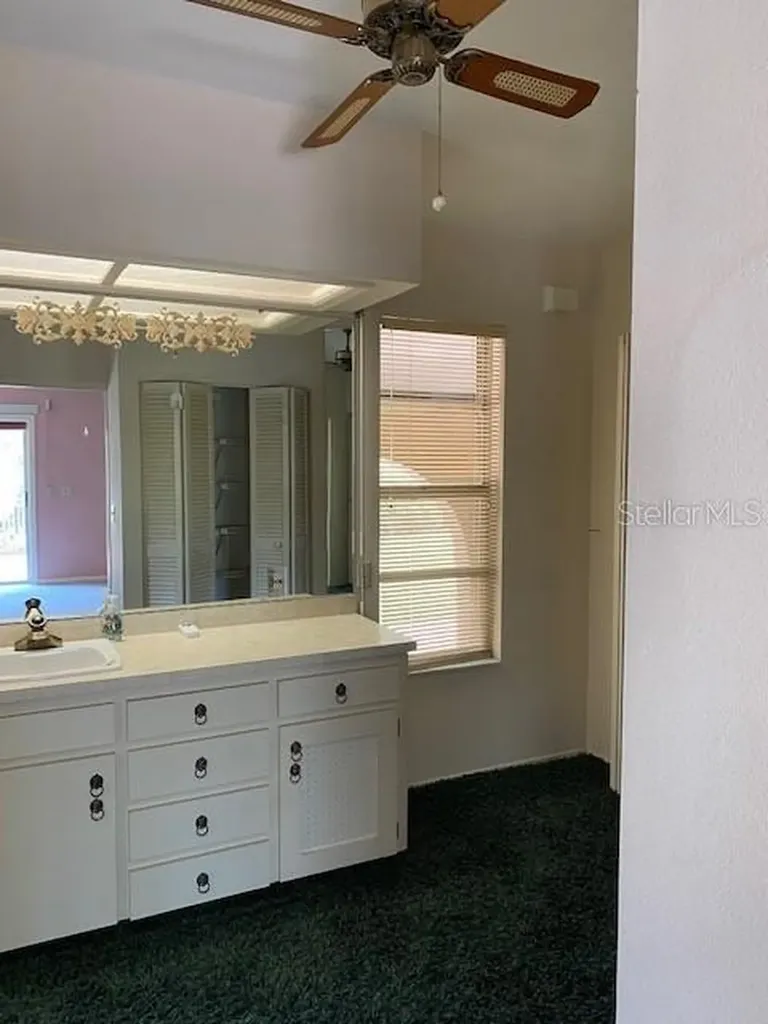 4715 7th Avenue W Bradenton FL 34209