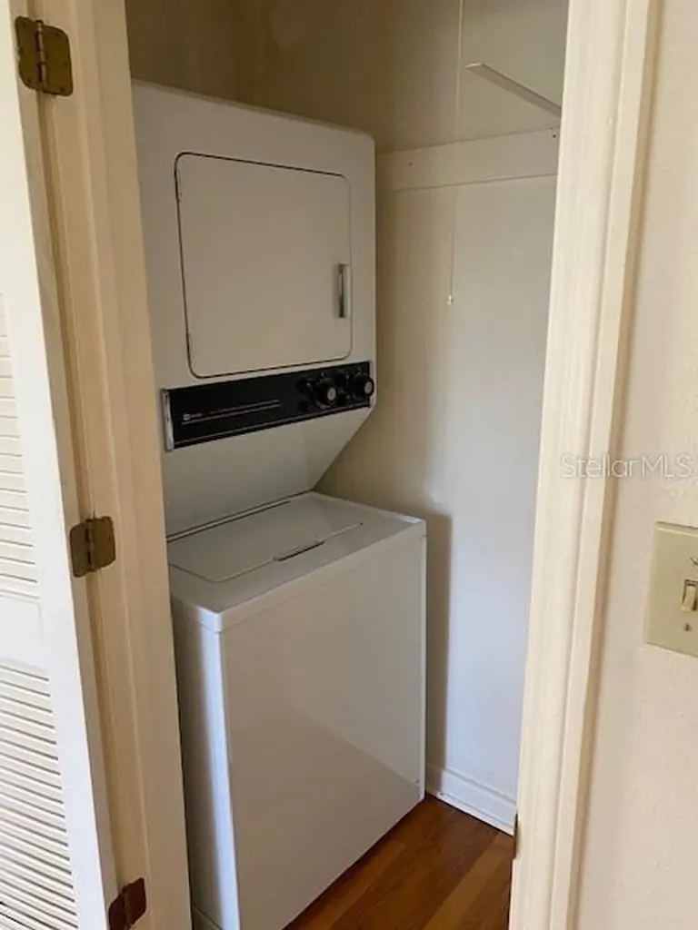 4715 7th Avenue W Bradenton FL 34209