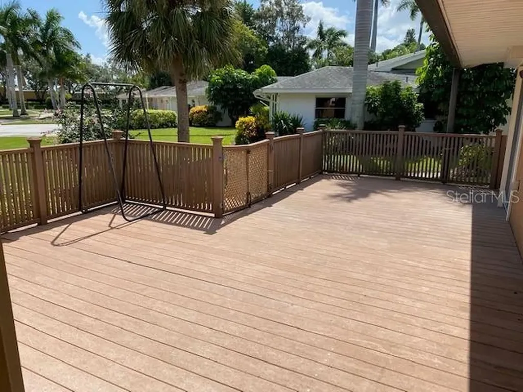 4715 7th Avenue W Bradenton FL 34209