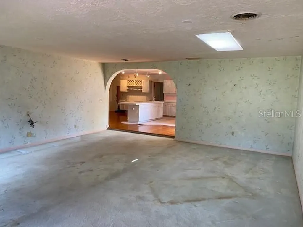 4715 7th Avenue W Bradenton FL 34209