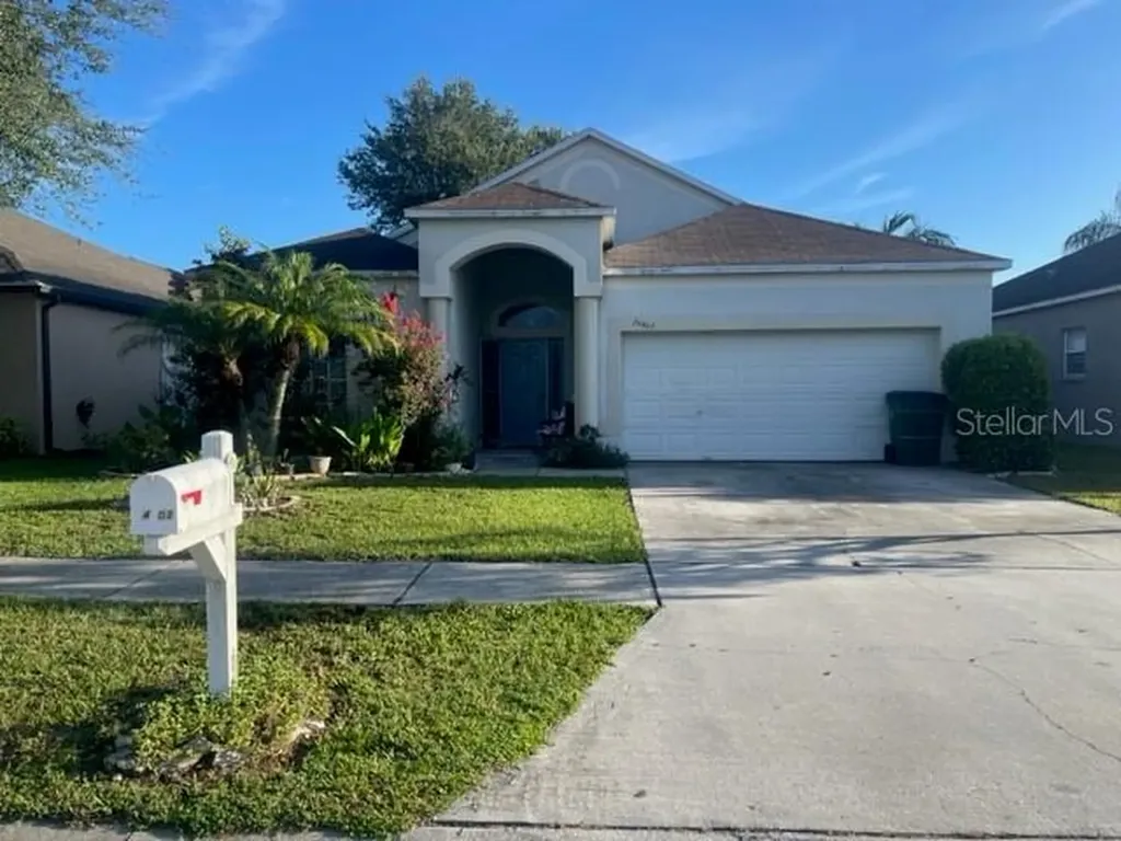 24403 Breezy Oak Court Lutz FL 33559