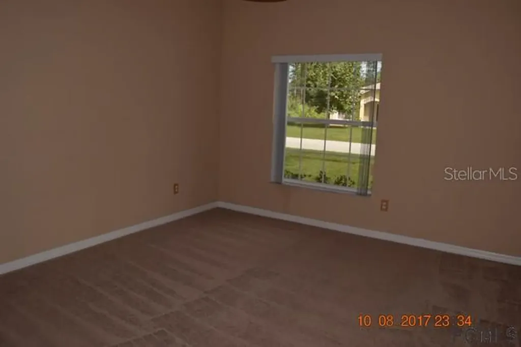 24 Poplar Drive Palm Coast FL 32164