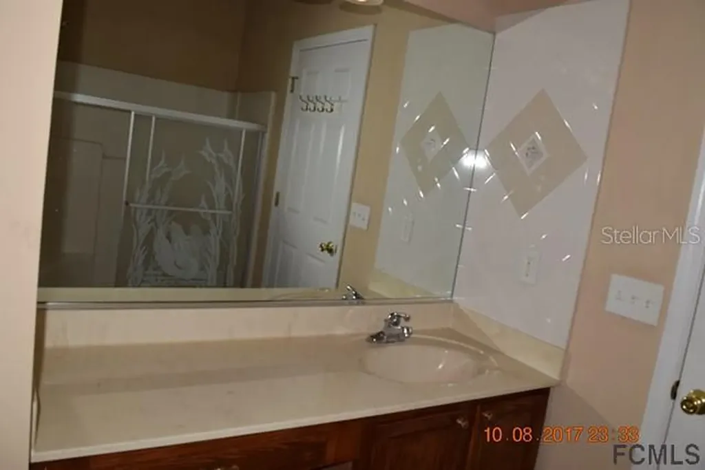 24 Poplar Drive Palm Coast FL 32164