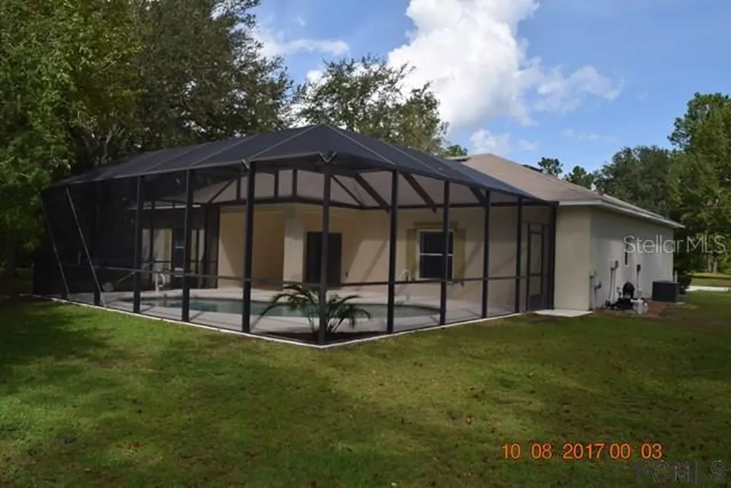24 Poplar Drive Palm Coast FL 32164