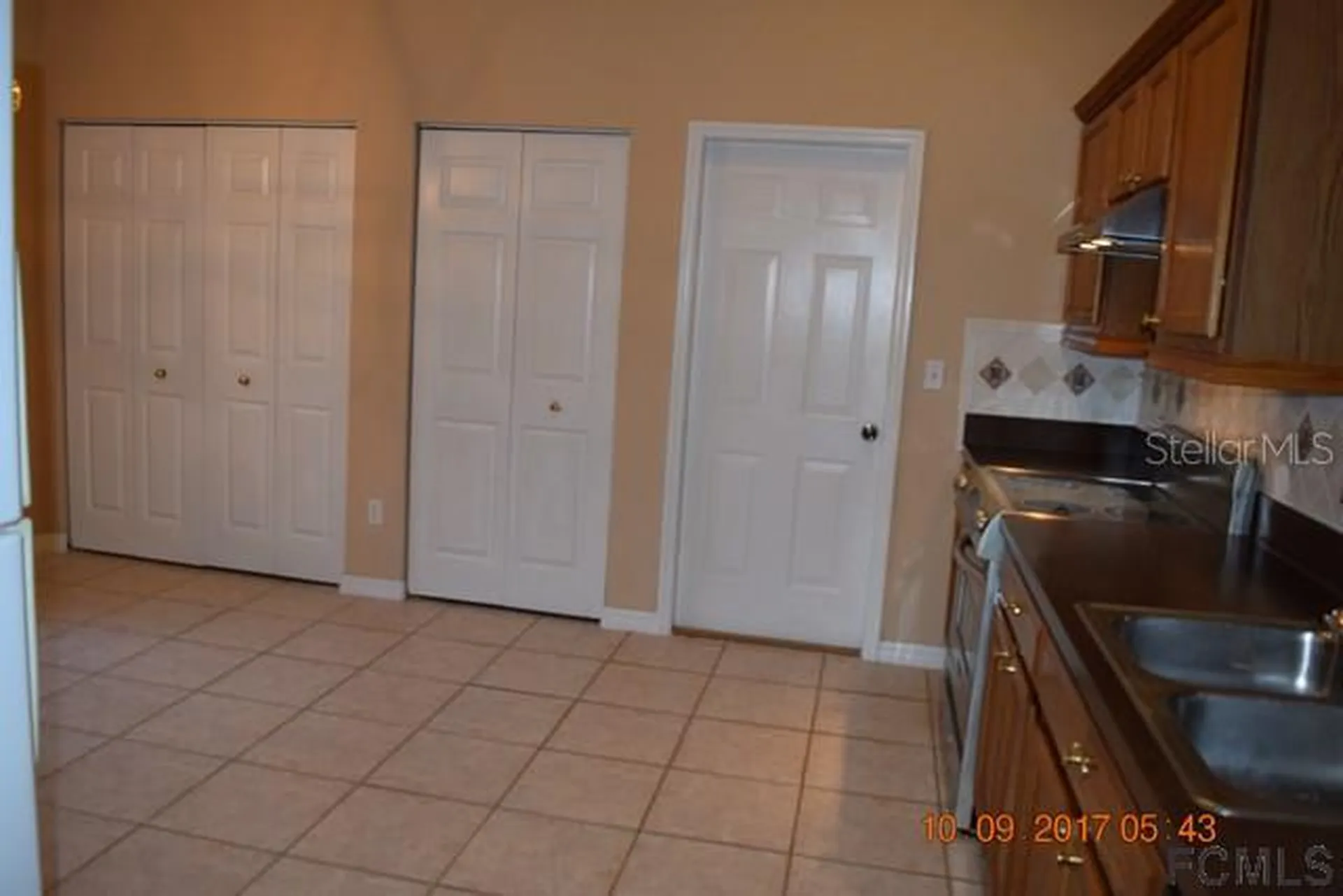 24 Poplar Drive Palm Coast FL 32164