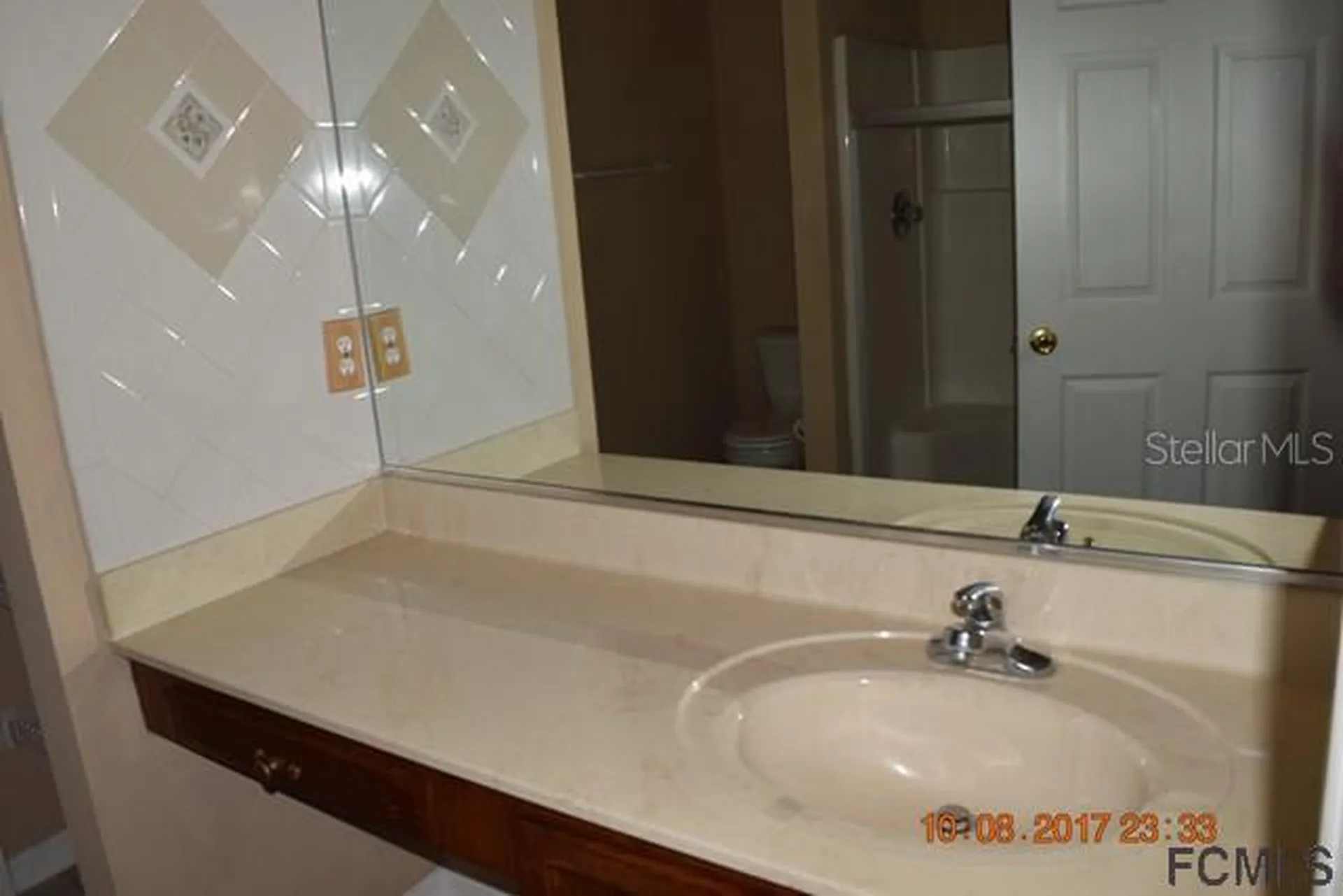 24 Poplar Drive Palm Coast FL 32164