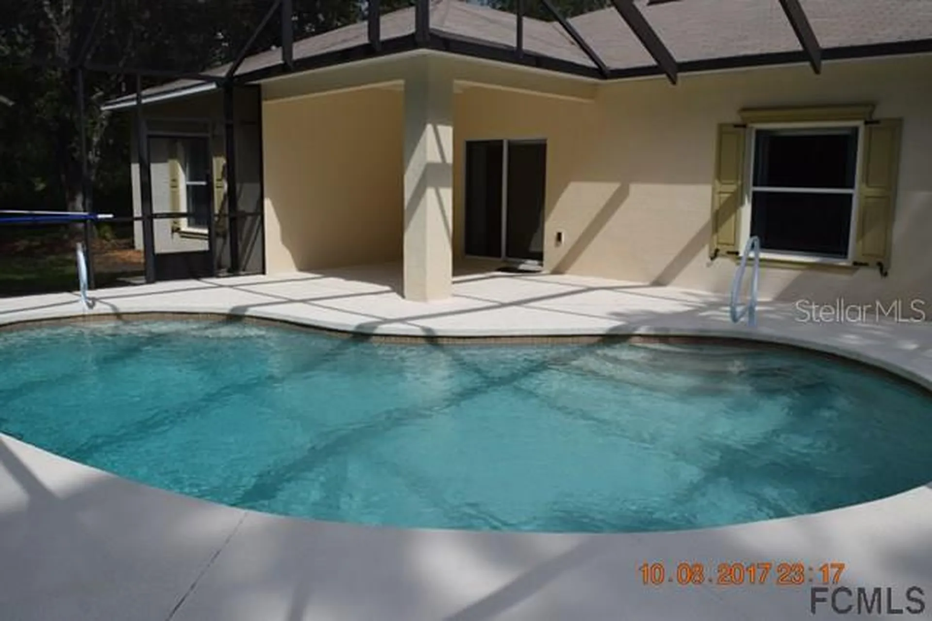 24 Poplar Drive Palm Coast FL 32164