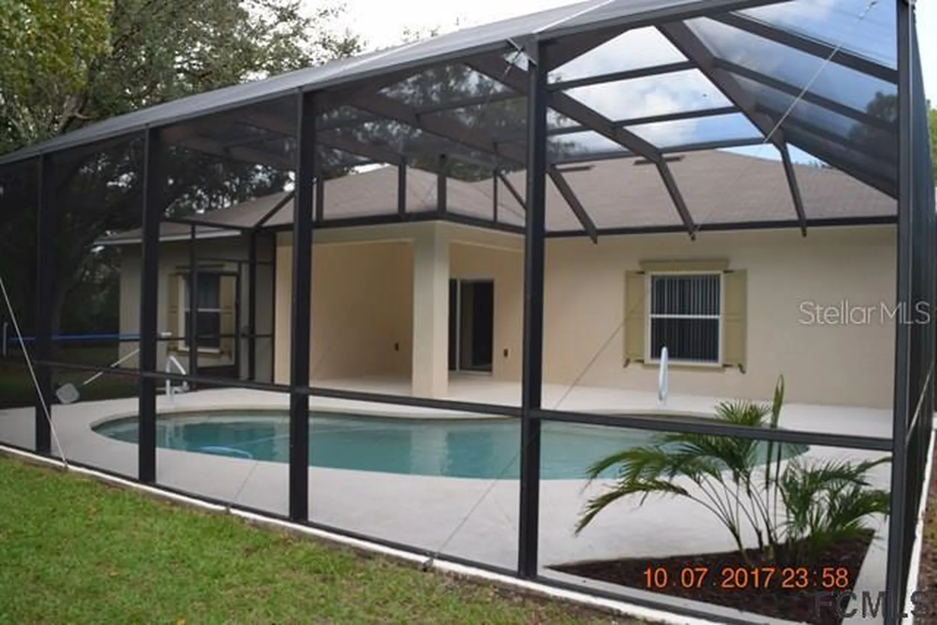 24 Poplar Drive Palm Coast FL 32164