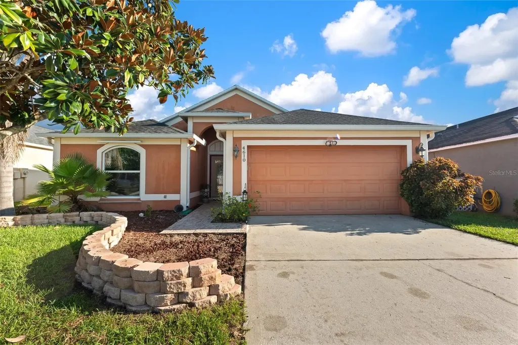 4610 Tucson Court Valrico FL 33594