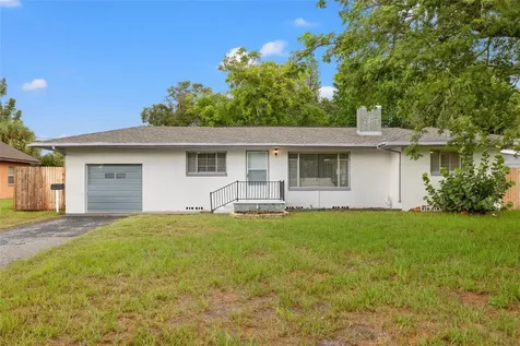 2025 Almeria Way S St Petersburg FL 33712