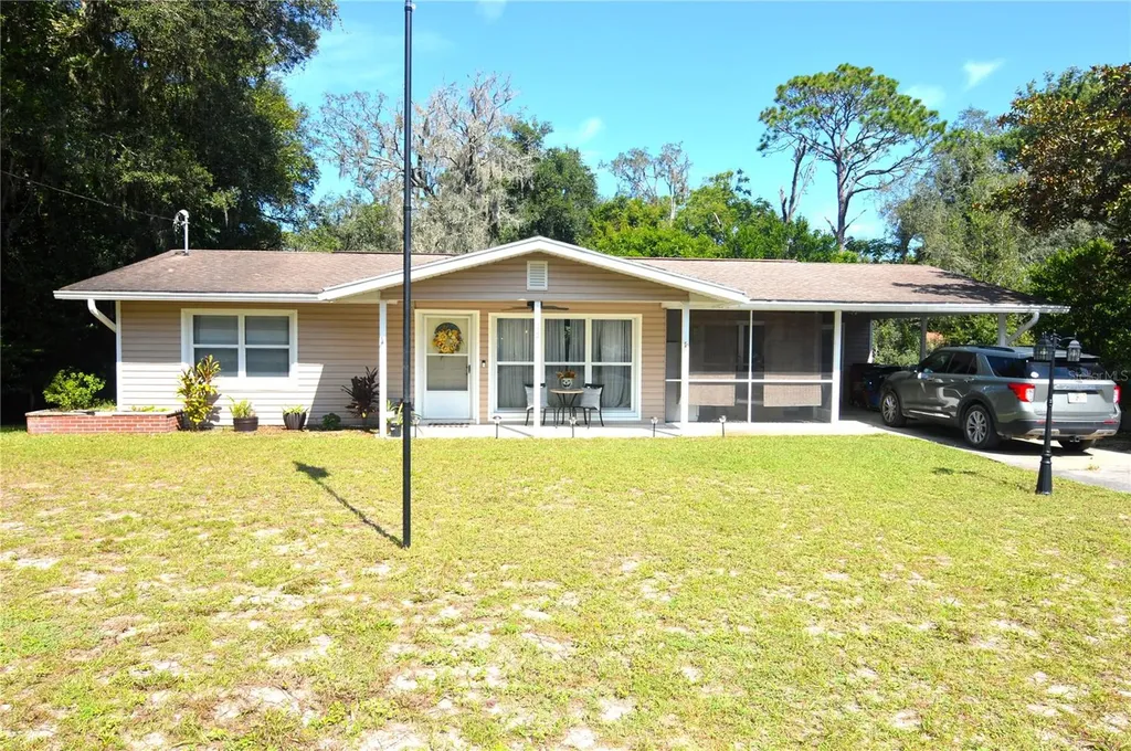 5300 Azalea Circle Dade City FL 33523