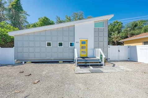 1820 Rita Street Sarasota FL 34231