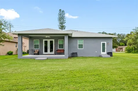 1821 Oak Street Clearwater FL 33760