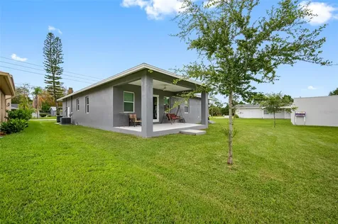 1821 Oak Street Clearwater FL 33760