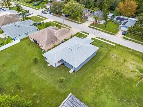 1821 Oak Street Clearwater FL 33760