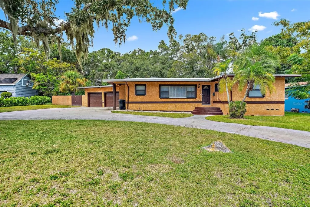 1501 23rd Avenue S St Petersburg FL 33705