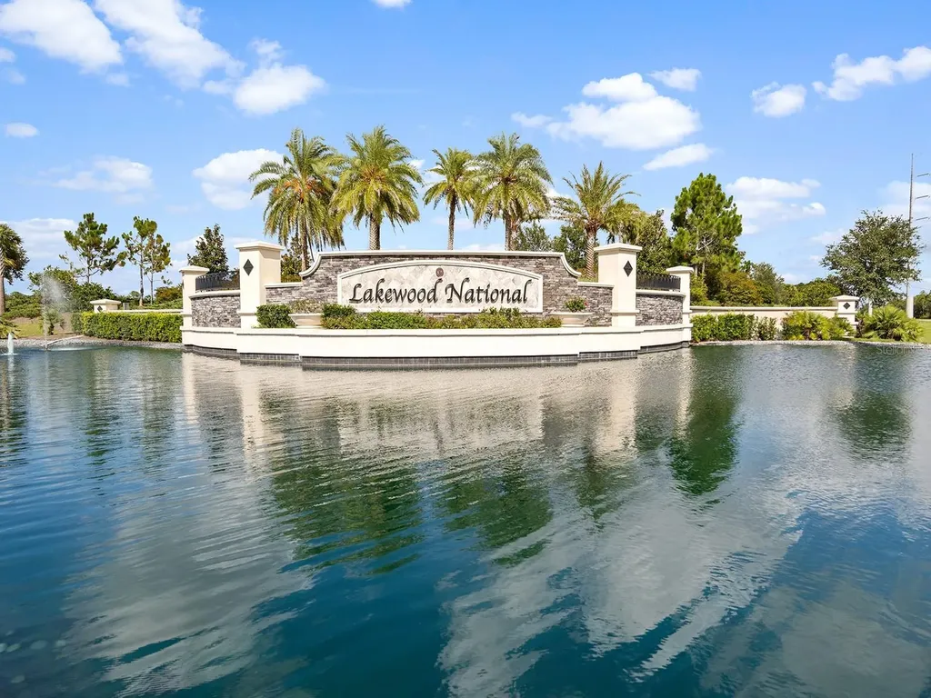 18114 Gawthrop Drive Lakewood Ranch FL 34211
