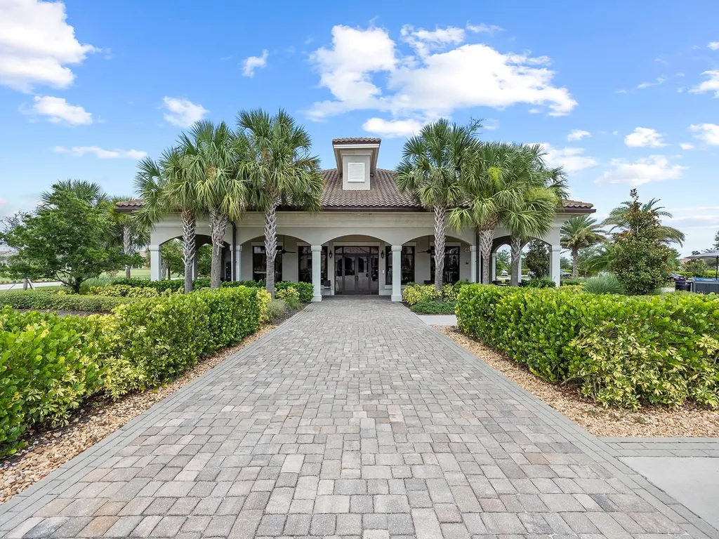 18114 Gawthrop Drive Lakewood Ranch FL 34211