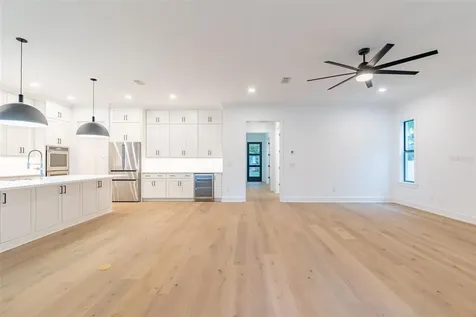 3414 W San Juan Street Tampa FL 33629
