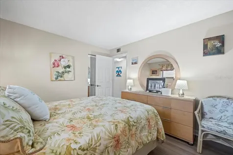 1270 Gulf Boulevard Clearwater FL 33767