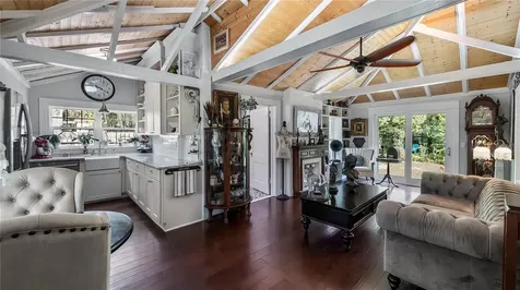 1909 Washington Avenue Eustis FL 32726
